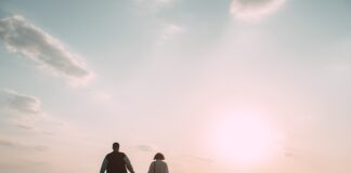 Jakie są różnice w rozwoju między kobietami a mężczyznami